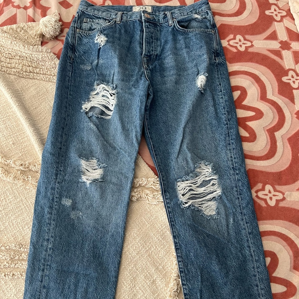 Free People Distressed Boyfriend Jean